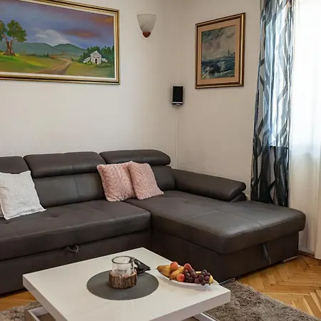 Apartment H&m 275 *